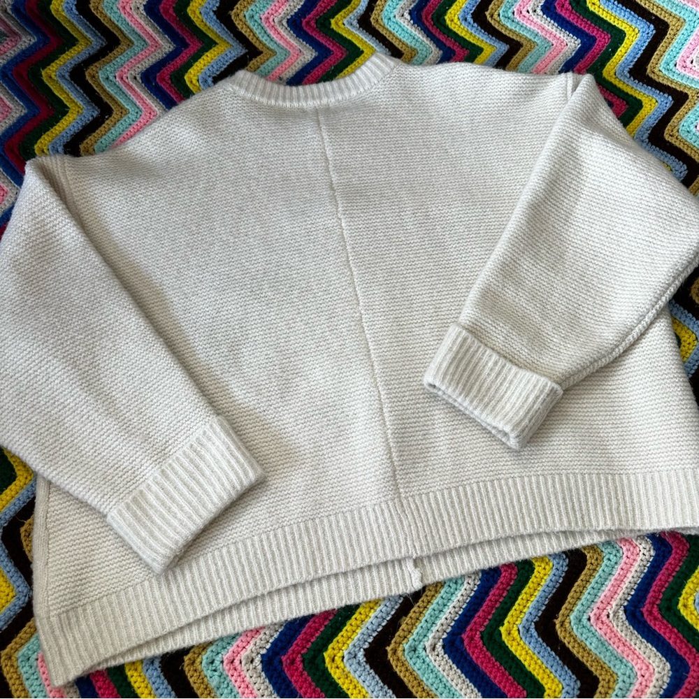 A.n.a Geometric Patterned White Sweater - Picture 3 of 3